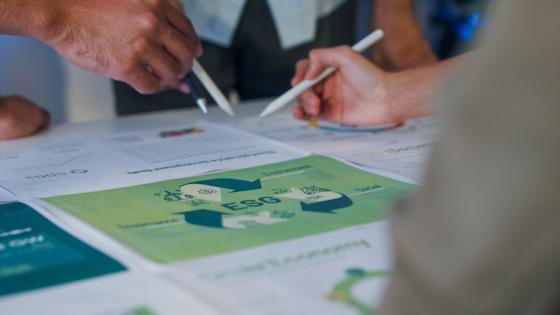 businesspeople talk ESG strategies